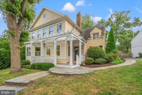 3307 Circle Hill Rd, ALEXANDRIA, VA, 22305-1709 | Card Image