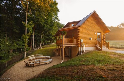 11077 County Road 320, Millersburg, OH, 44654-9715 | Card Image