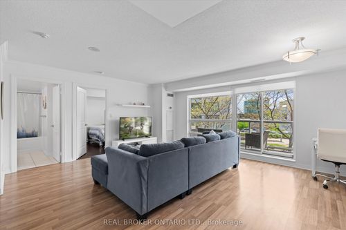 216-2035 Sheppard Ave E, North York, ON, M2J0A8 | Card Image