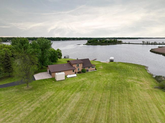14796 Maple Trl Se, House other with 3 bedrooms, 3 bathrooms and null parking in Mentor MN | Image 32