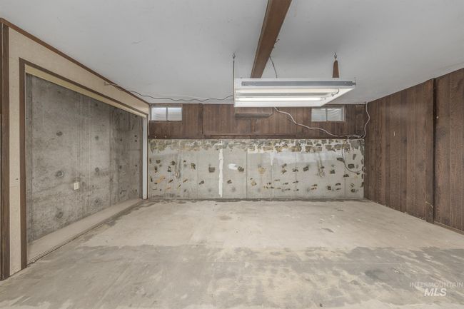 Below grade rec/bonus room area | Image 27
