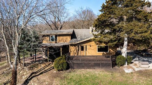 22450 Hatchell Rd, Tonganoxie, KS, 66086-4456 | Card Image