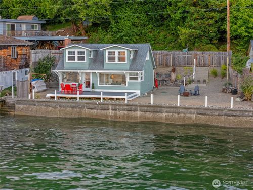 10731 Ne North Shore Rd, Belfair, WA, 98528-8713 | Card Image
