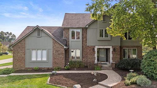 17470 Cameron Dr, Northville, MI, 48168-3212 | Card Image
