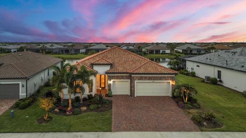 7428 Summerland Cv, BRADENTON, FL, 34202-3244 | Card Image