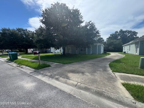 112 Earle Taylor Lane, Ocean Springs, MS, 39564 | Card Image