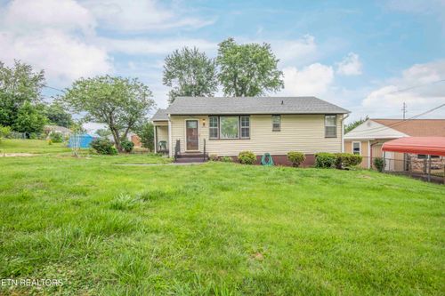 2401 Chillicothe St, Knoxville, TN, 37921-7010 | Card Image