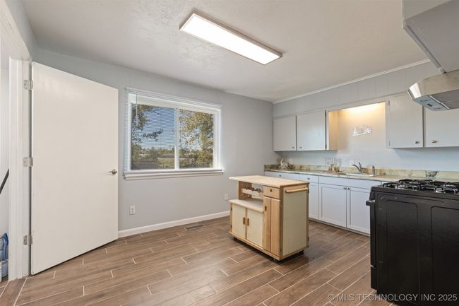 201 E 1 St St, House other with 2 bedrooms, 1 bathrooms and null parking in Claremore OK | Image 11