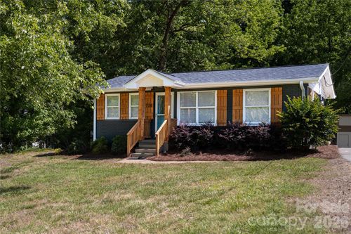 728 Morningside Dr, Mount Holly, NC, 28120-8406 | Card Image