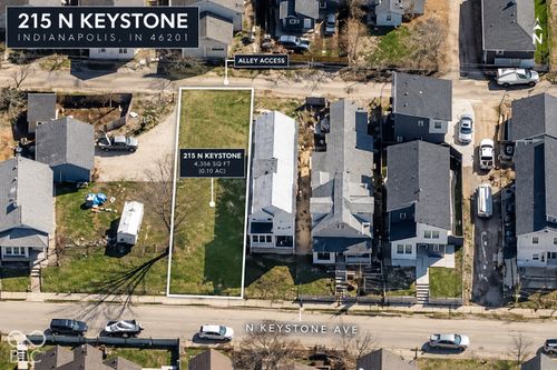 215 N Keystone Ave, Indianapolis, IN, 46201-3105 | Card Image