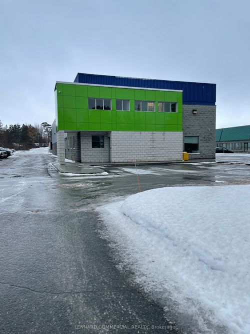 {{alt}} | Card Image