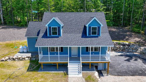 363 Main St, Fryeburg, ME, 04037-1132 | Card Image