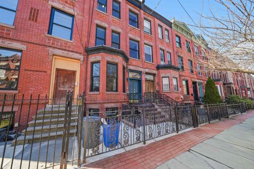 1-37 Astor Pl, Jersey City, NJ, 07304-2919 | Card Image