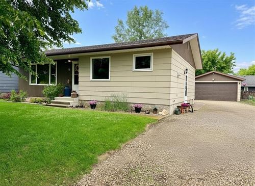 6 Parkside Dr, House with 3 bedrooms, 2 bathrooms and null parking in Swan River MB | Card Image