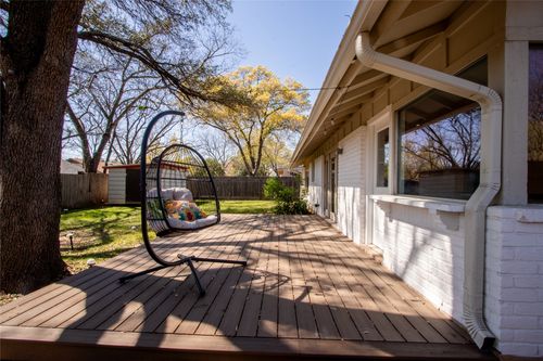 505 Chihuahua Trl, Austin, TX, 78745-2395 | Card Image