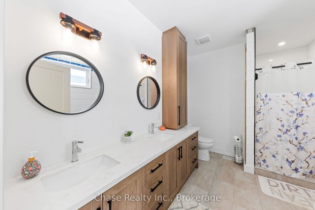 141 3 Mile Lake Rd, House other with 3 bedrooms, 2 bathrooms and 10 parking in Katrine ON | Image 20