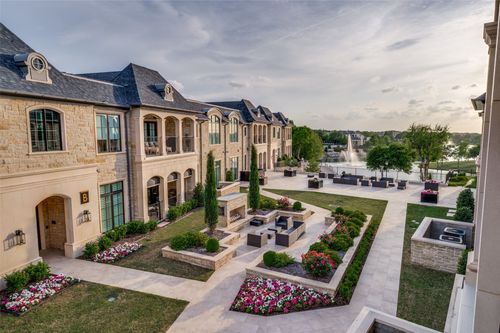 a15-6801 Corporate Dr, Plano, TX, 75024-6401 | Card Image