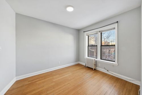 4-57 Carbon Pl, Jersey City, NJ, 07305-1126 | Card Image