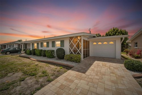 1612 Chevy Chase Dr, SUN CITY CENTER, FL, 33573-5320 | Card Image