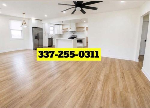 5917 Franklin Ave, New Orleans, LA, 70122-6421 | Card Image