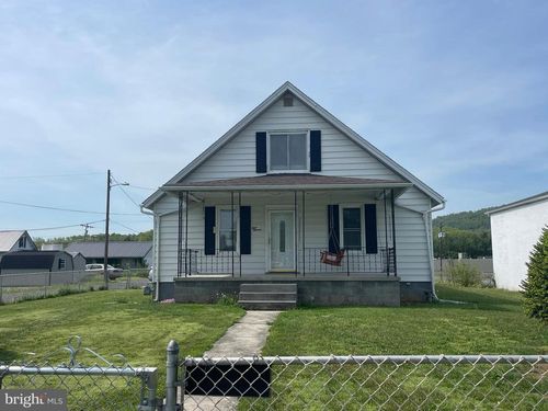 111 W Mary St, CUMBERLAND, MD, 21502-4626 | Card Image