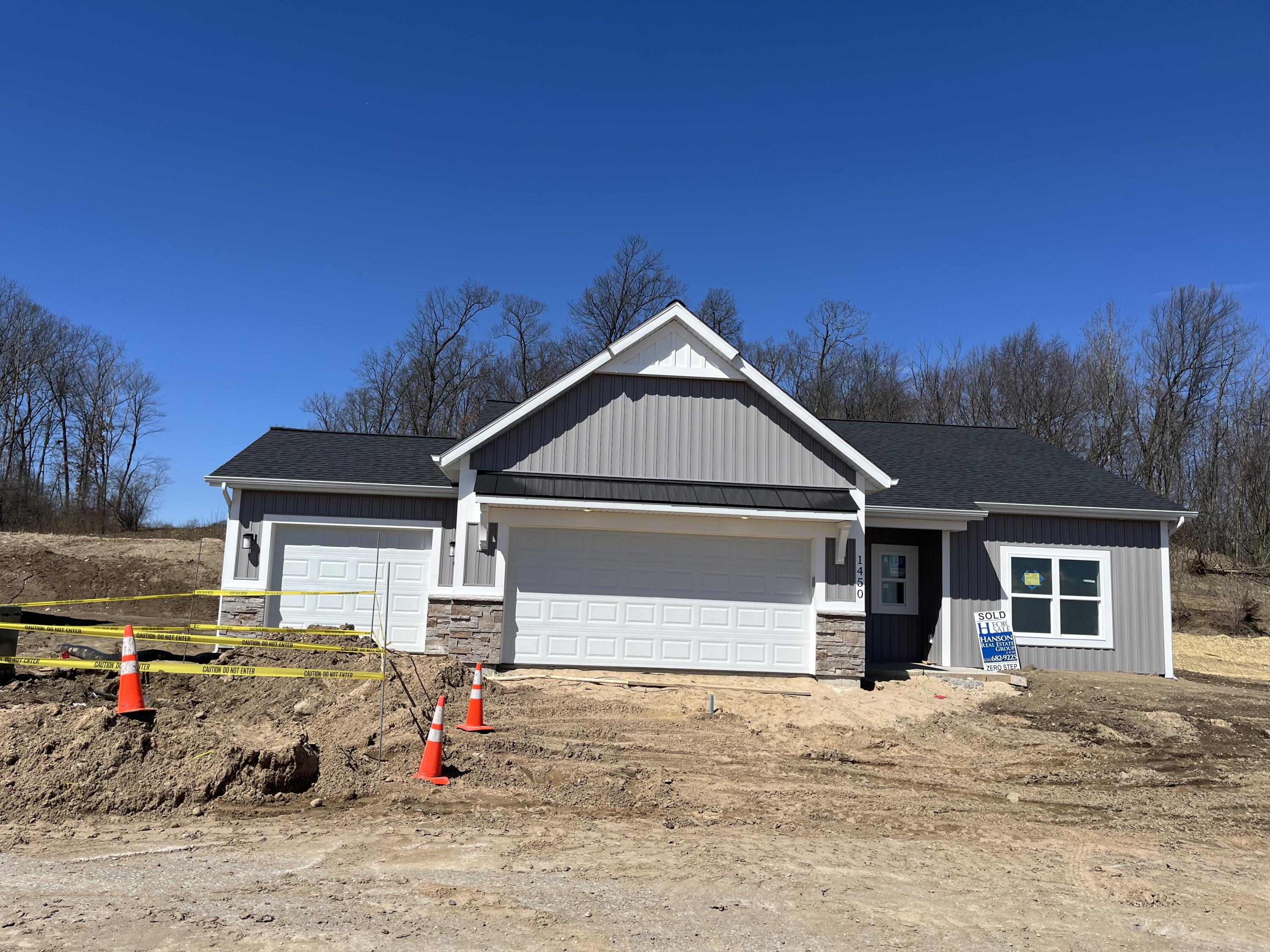 Center Hill Rd, Lowell, MI 49331
