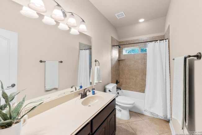 109 Twin Terrace Way, House other with 4 bedrooms, 4 bathrooms and null parking in Spring Branch TX | Image 24
