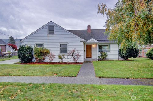 117 Talcott St, Sedro Woolley, WA, 98284-1516 | Card Image