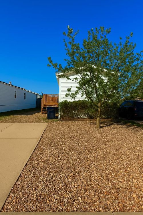 188 Mustang Rd, Fort Mcmurray, AB, T9H5K4 | Card Image