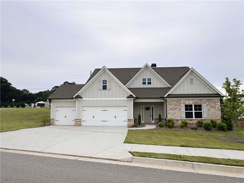111 Cherokee Rose Ln, Hoschton, GA, 30548-4456 | Card Image