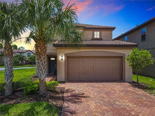 8800 Corcovado Dr, KISSIMMEE, FL, 34747 | Card Image