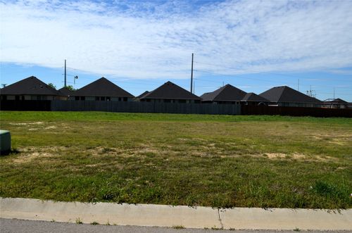 309 Preston Road, Mabank, TX, 75147 | Card Image