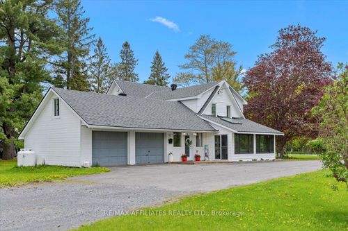 5348 Dunning Rd, Navan, ON, K4B1J1 | Card Image