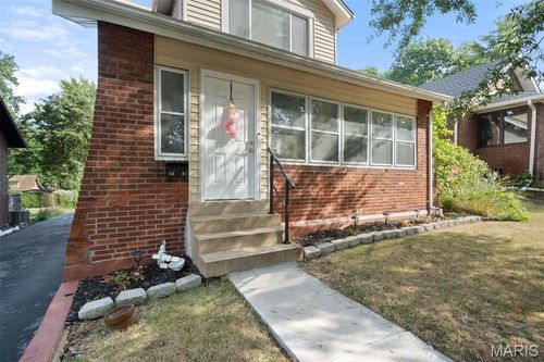 8303 Jackson St, Saint Louis, MO, 63114-6221 | Card Image