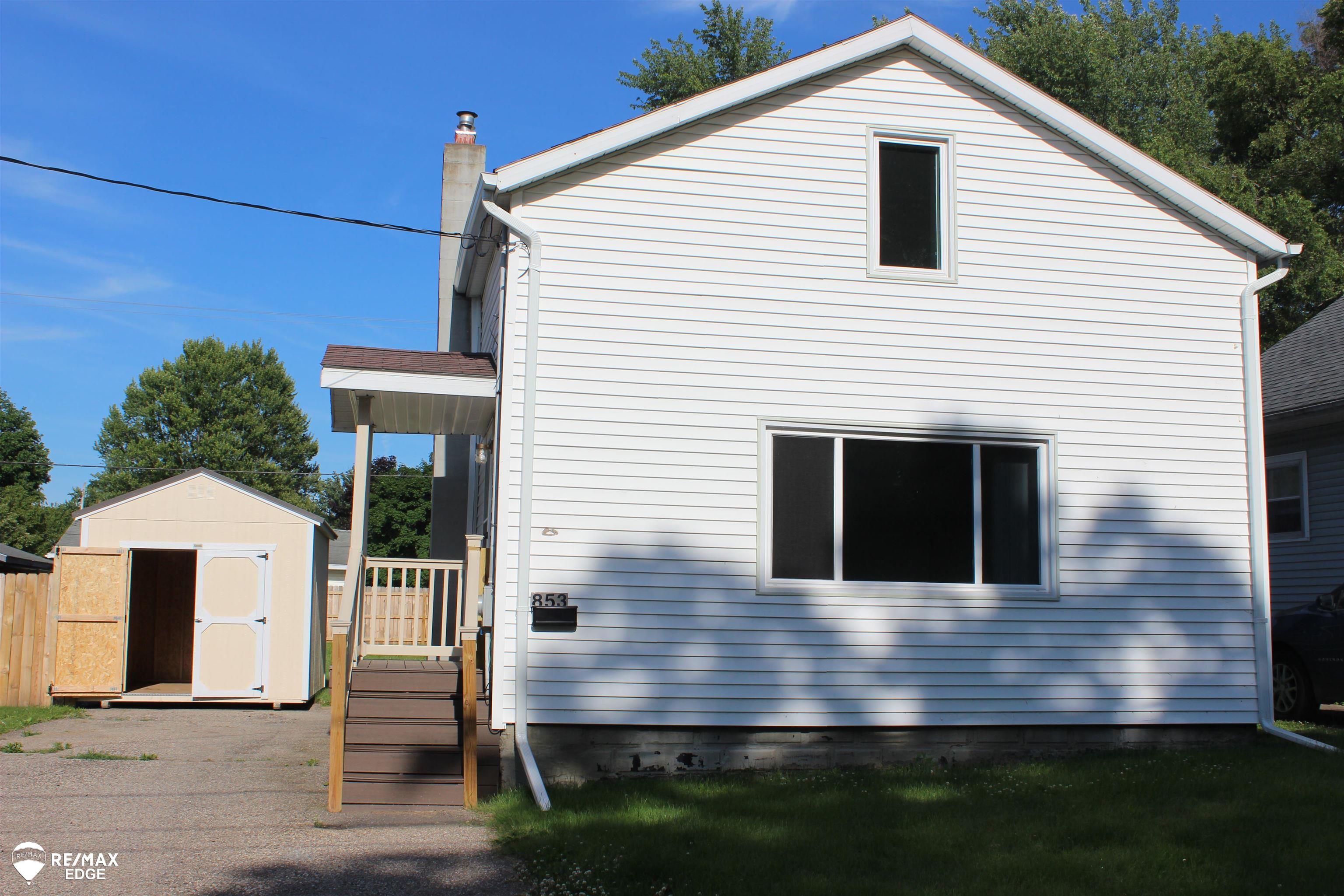 Grand Ave, Owosso, MI 48867