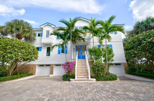 113 N Beach Rd, Jupiter Island, FL, 33455-2107 | Card Image