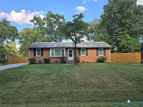 7998 Wynbrook Ln, Mechanicsville, VA, 23111-3538 | Card Image