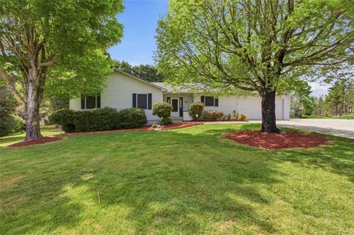 3941 Summit Chase, Gainesville, GA, 30506-2612 | Card Image