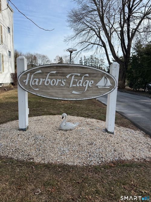 5-116 Commerce St, Clinton, CT, 06413-2004 | Card Image
