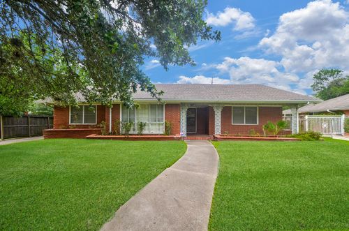 2526 Gramercy St, Houston, TX, 77030-3108 | Card Image