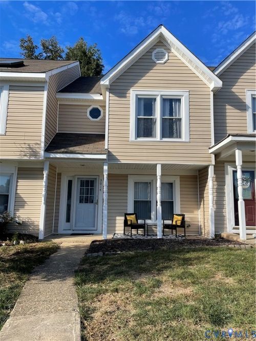 3014 Kim Dr, North Chesterfield, VA, 23224-5642 | Card Image