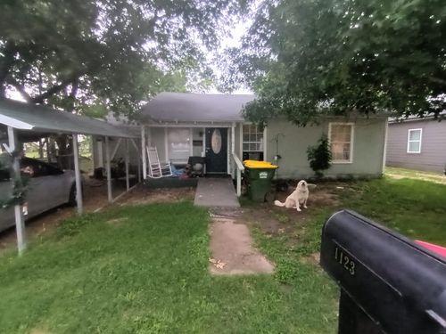 1123 Gilliam St, Bellmead, TX, 76705-2514 | Card Image