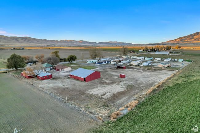 Aerial view with a mountain view | Image 49