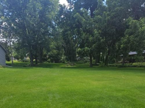 2006 Baintree Rd, DAVIS, IL, 61019-9414 | Card Image