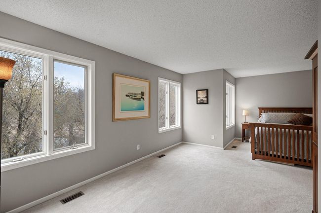 44_17606_93rd44_mls.jpg | Image 52