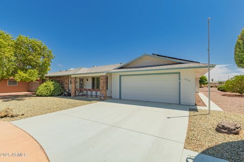 10625 W Chisholm Ct, Sun City, AZ, 85373-1026 | Card Image