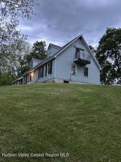 10 Calico Ln, Claverack, NY, 12513-5018 | Card Image