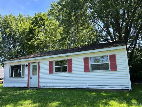 7898 Rinaldo Boulevard W, Cicero, NY, 13030 | Card Image