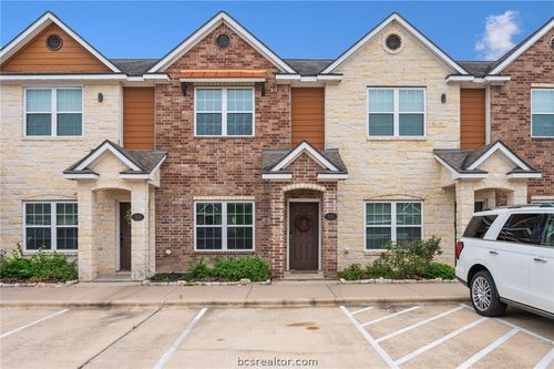 322-301 Southwest Pkwy, College Station, TX, 77840-5146 | Card Image