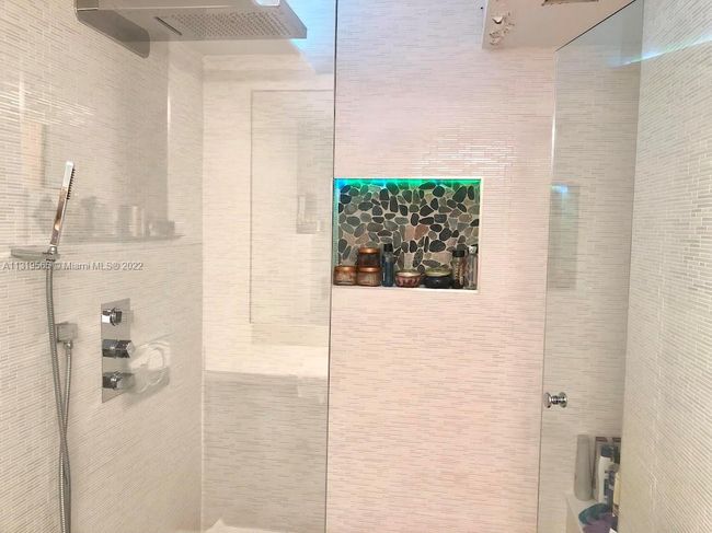 APT-1501 - 18071 Biscayne Blvd, Condo with 2 bedrooms, 2 bathrooms and null parking in Aventura FL | Image 15